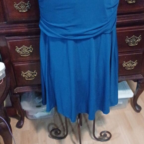 Navy Blue Sleeveless Dress  - Picture 3 of 7